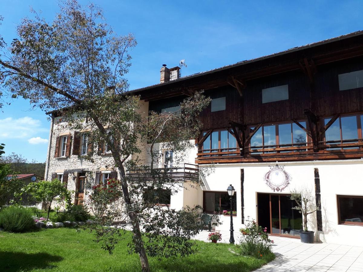 Chambres D'Hotes La Noyeraie Izeron Экстерьер фото
